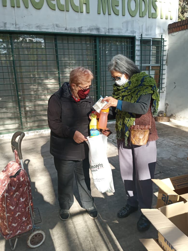 Se Entregaron Bolsones De Mercadería Junto Al Aposento Alto Iglesia Evangélica Metodista Argentina 8111