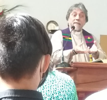 Visita Episcopal a la comunidad de Resurrección (Rosario)