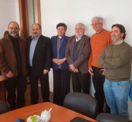 UNIPE recibe en comodato una valiosa colección bibliográfica